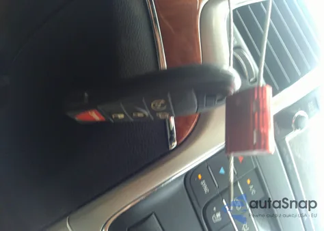 2012 Jeep Grand Cherokee Overland from USA, damaged, VIN 1C4RJFCG3CC267409